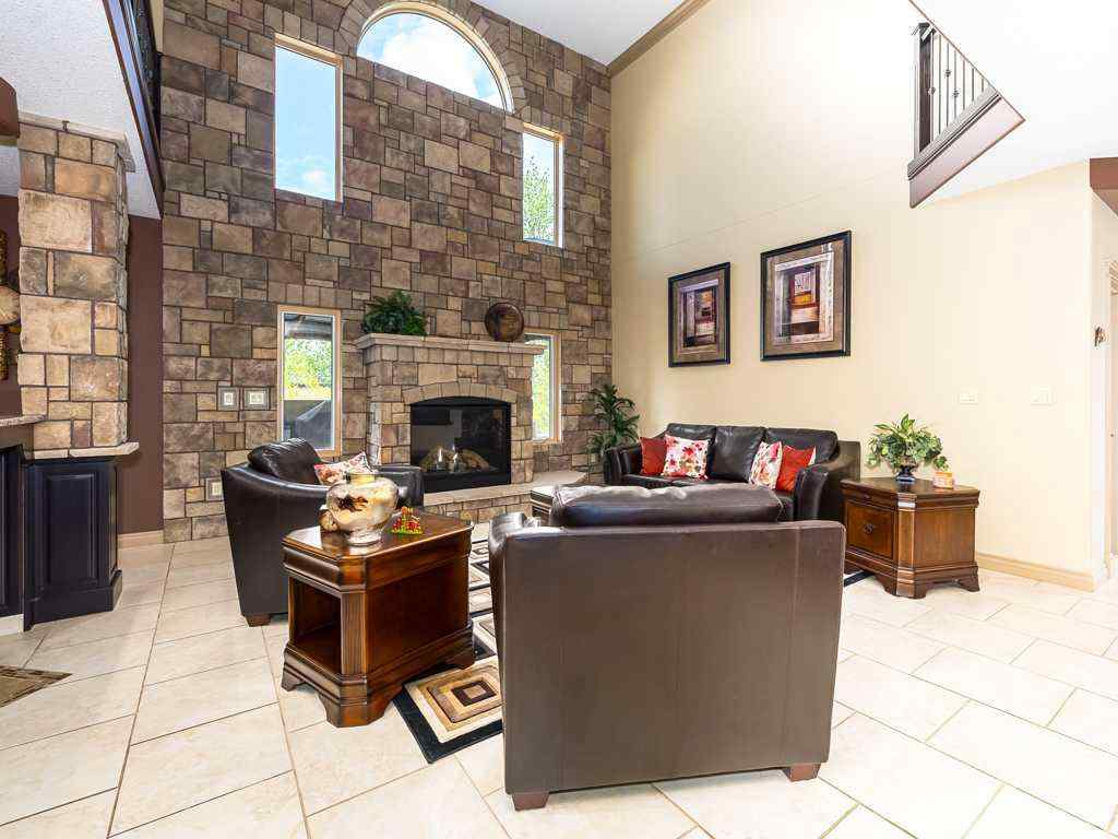 MLS&reg; # A2270838 - 1628 25 Avenue  in NONE Didsbury, Commercial Open Houses