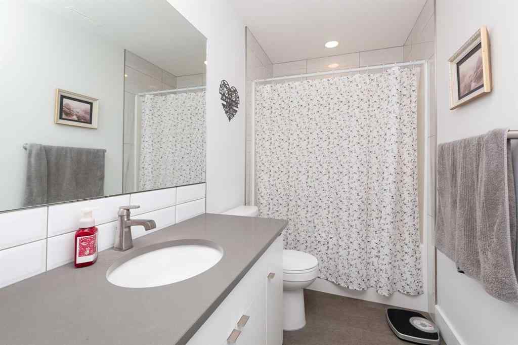 MLS&reg; # A2270847 - 303 Canyon Estates Place W in The Canyons Lethbridge, Residential Open Houses