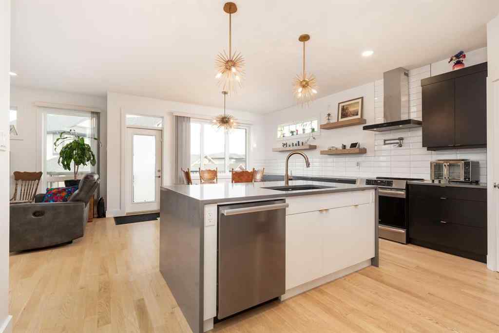 MLS&reg; # A2270847 - 303 Canyon Estates Place W in The Canyons Lethbridge, Residential Open Houses