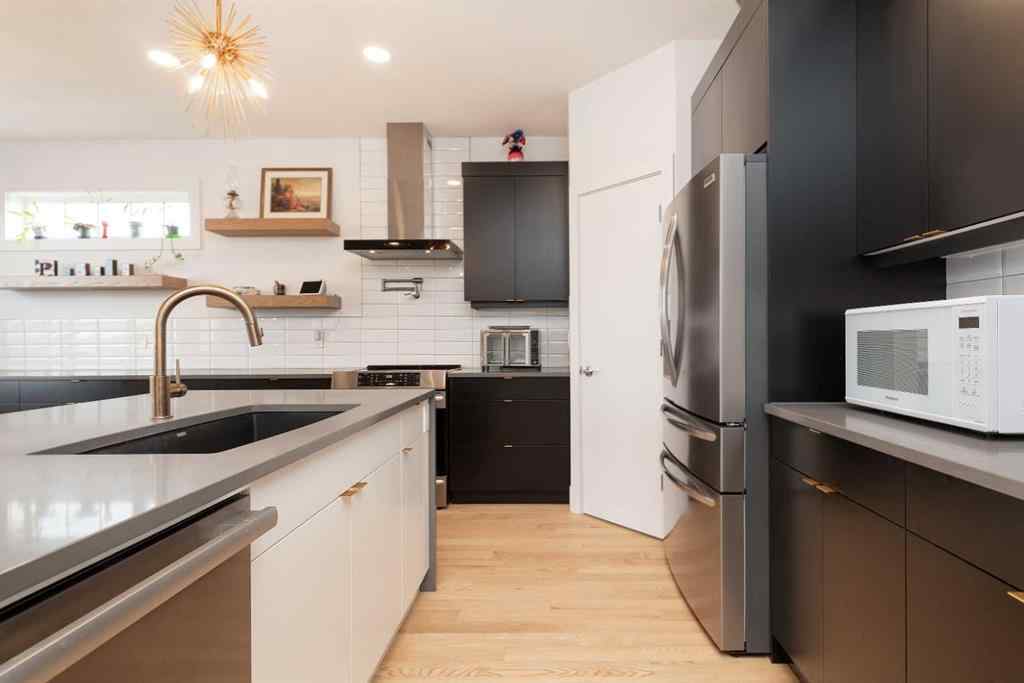 MLS&reg; # A2270847 - 303 Canyon Estates Place W in The Canyons Lethbridge, Residential Open Houses