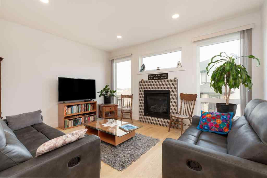 MLS&reg; # A2270847 - 303 Canyon Estates Place W in The Canyons Lethbridge, Residential Open Houses