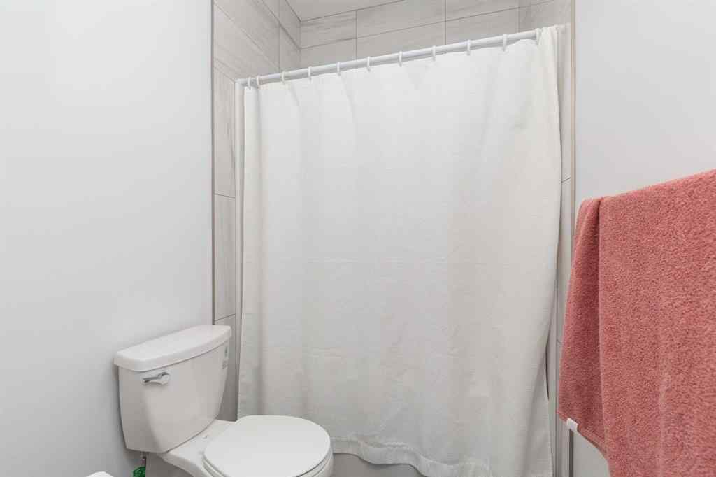 MLS&reg; # A2270847 - 303 Canyon Estates Place W in The Canyons Lethbridge, Residential Open Houses