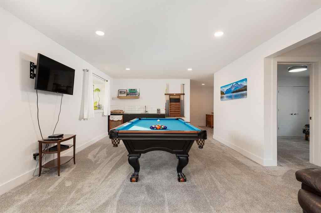 MLS&reg; # A2270847 - 303 Canyon Estates Place W in The Canyons Lethbridge, Residential Open Houses