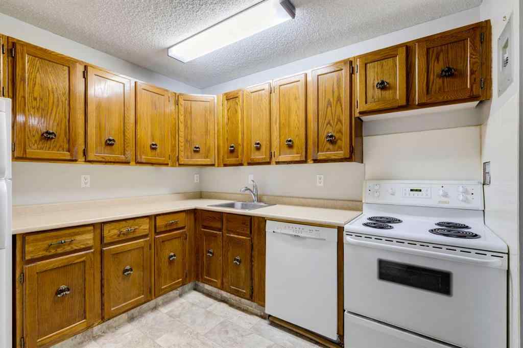 MLS® # A2270851 - Unit #7202 315 Southampton Drive SW in Southwood Calgary, Residential Open Houses