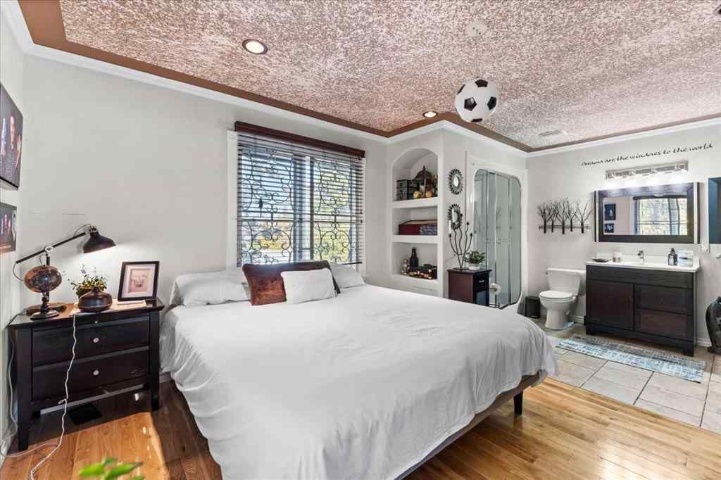 MLS&reg; # A2270853 - 11124 110a Avenue  in Queen Mary Park Edmonton, Residential Open Houses