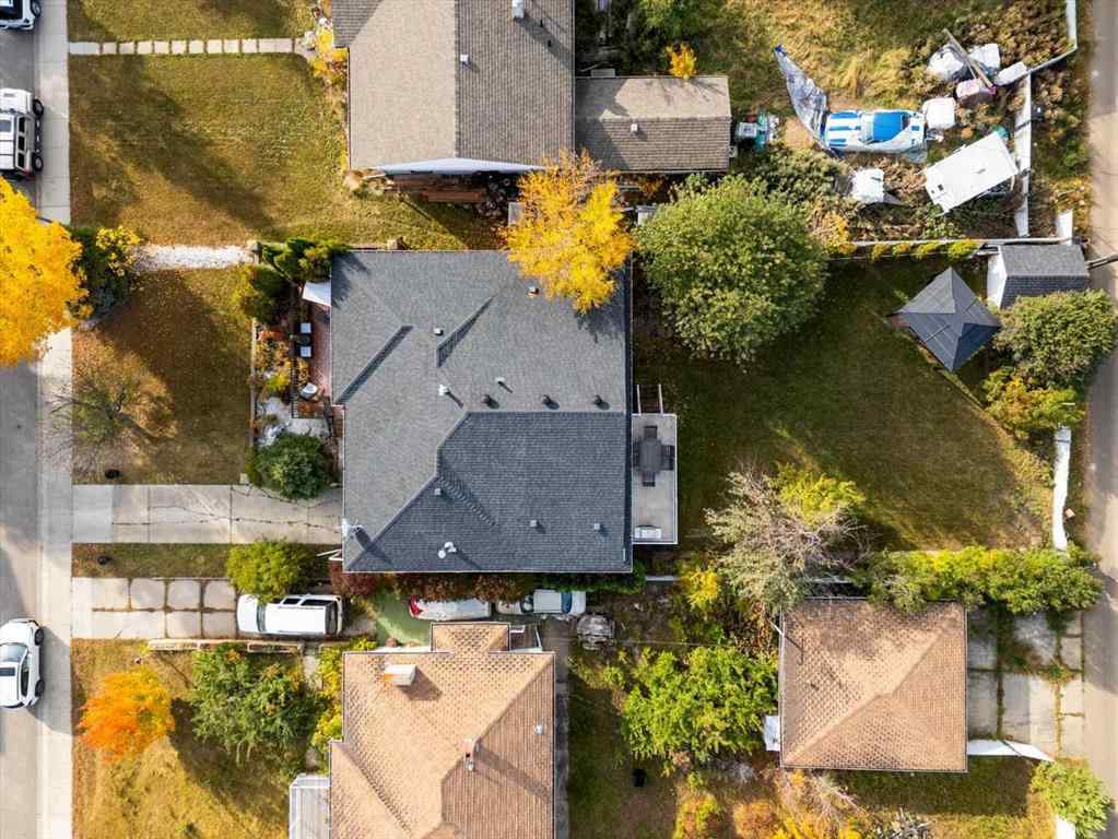 MLS&reg; # A2270853 - 11124 110a Avenue  in Queen Mary Park Edmonton, Residential Open Houses