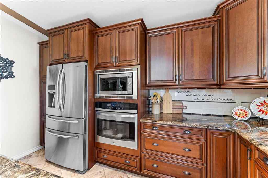 MLS&reg; # A2270853 - 11124 110a Avenue  in Queen Mary Park Edmonton, Residential Open Houses