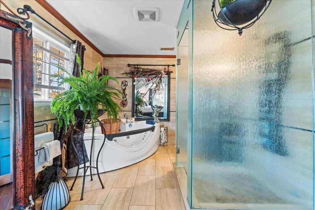 MLS&reg; # A2270853 - 11124 110a Avenue  in Queen Mary Park Edmonton, Residential Open Houses