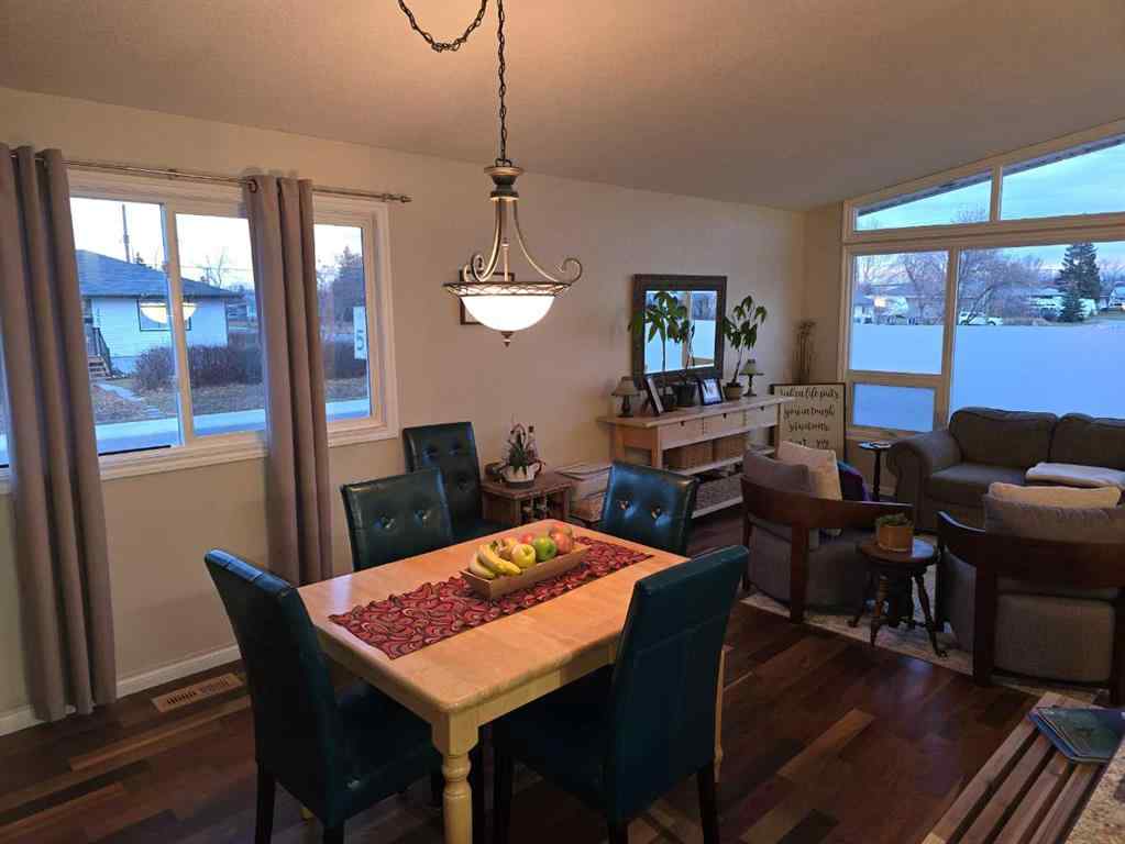 MLS&reg; # A2270874 - 10916 102 Street  in Avondale Grande Prairie, Residential Open Houses