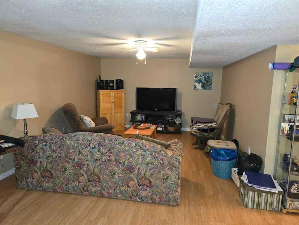 MLS&reg; # A2270874 - 10916 102 Street  in Avondale Grande Prairie, Residential Open Houses