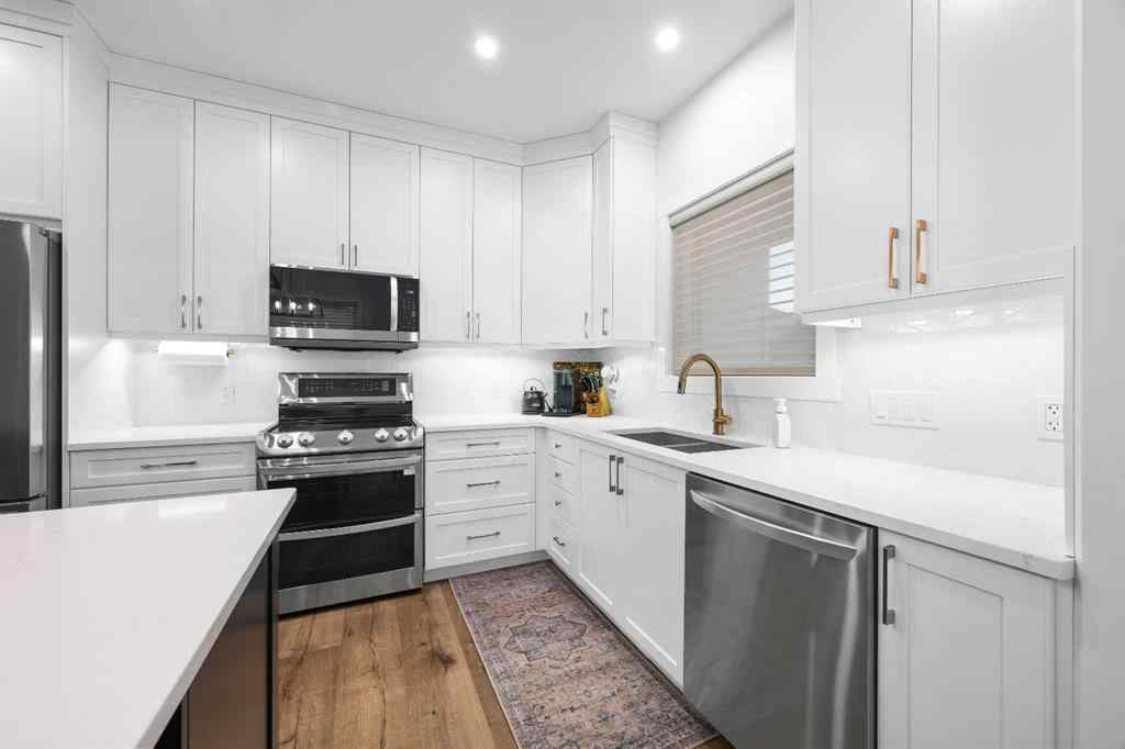 MLS&reg; # A2270878 - 6008 13 Street  in Lakeside Lloydminster, Residential Open Houses