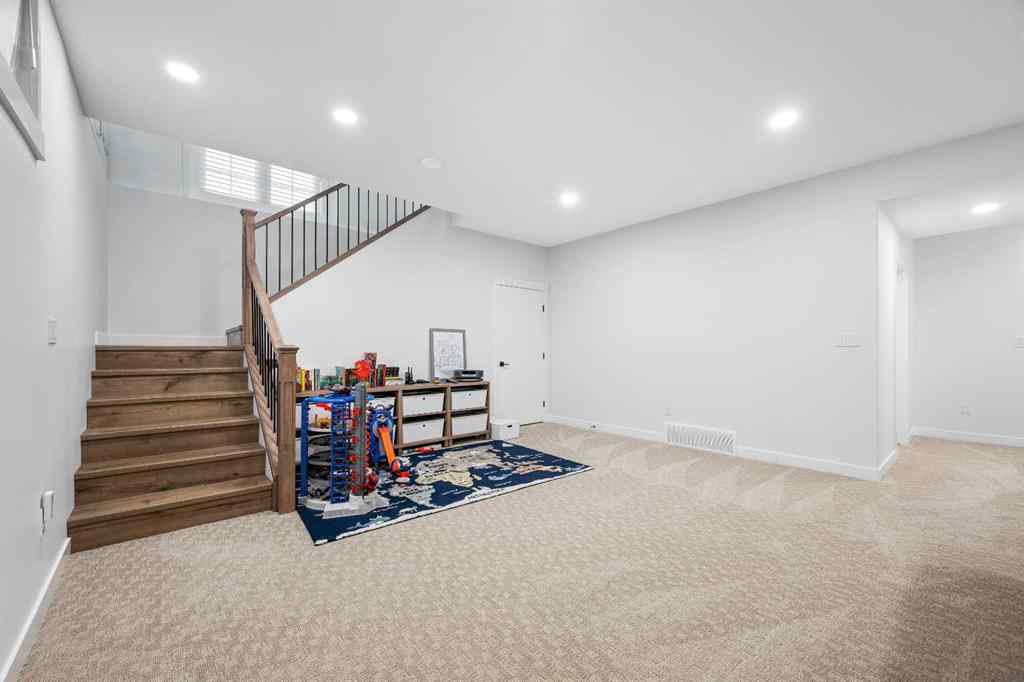 MLS&reg; # A2270878 - 6008 13 Street  in Lakeside Lloydminster, Residential Open Houses