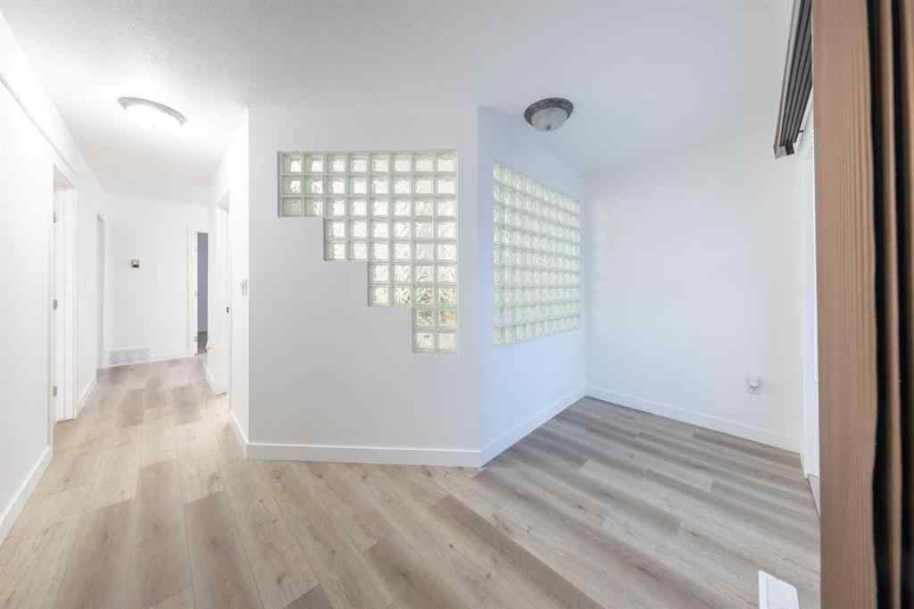 MLS&reg; # A2270883 - 5116 30 Street  in Steele Heights Lloydminster, Residential Open Houses