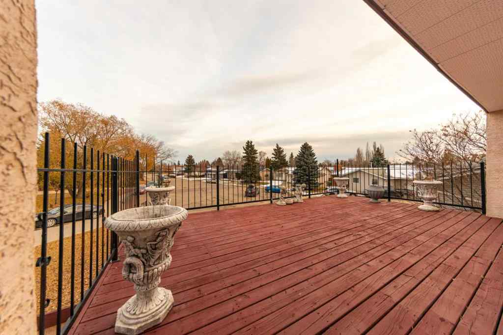 MLS&reg; # A2270883 - 5116 30 Street  in Steele Heights Lloydminster, Residential Open Houses