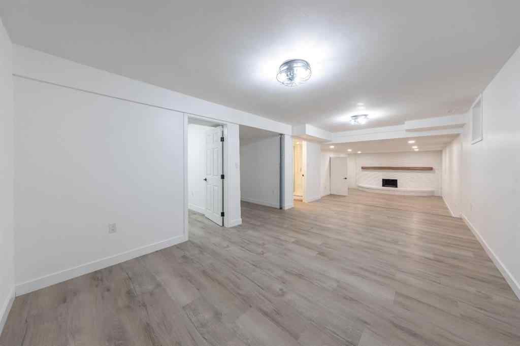 MLS&reg; # A2270883 - 5116 30 Street  in Steele Heights Lloydminster, Residential Open Houses