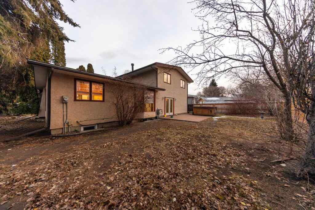 MLS&reg; # A2270883 - 5116 30 Street  in Steele Heights Lloydminster, Residential Open Houses