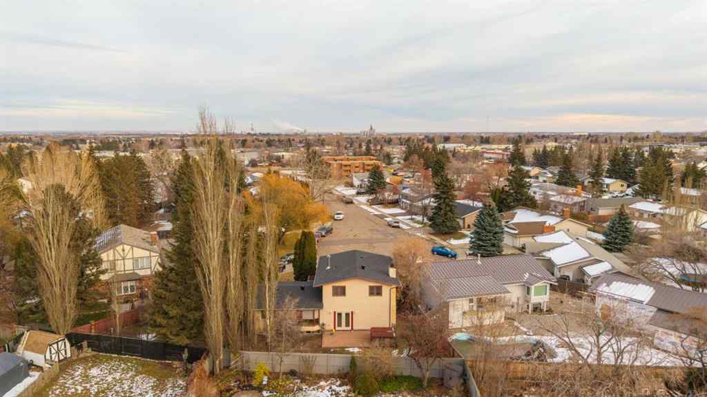 MLS&reg; # A2270883 - 5116 30 Street  in Steele Heights Lloydminster, Residential Open Houses