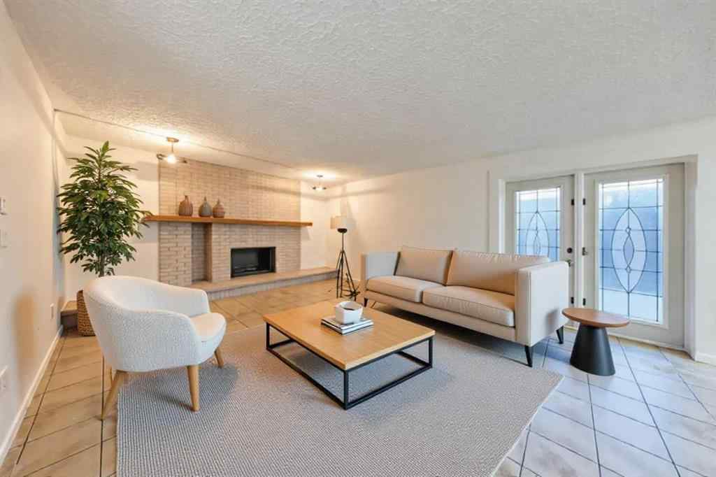 MLS&reg; # A2270883 - 5116 30 Street  in Steele Heights Lloydminster, Residential Open Houses