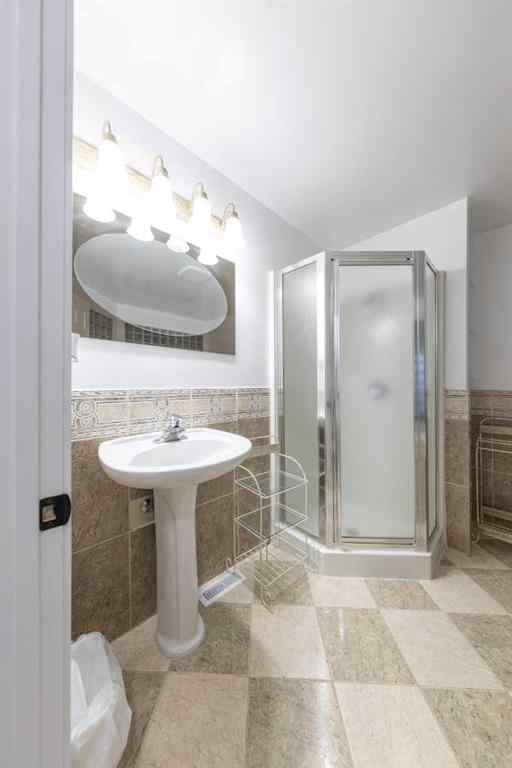 MLS&reg; # A2270883 - 5116 30 Street  in Steele Heights Lloydminster, Residential Open Houses