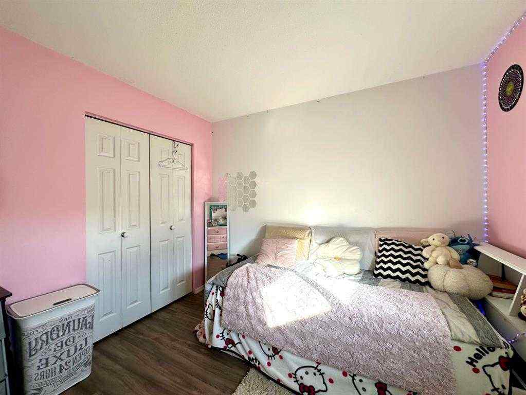 MLS&reg; # A2270885 - 206 4 Avenue N in NONE Marwayne, Residential Open Houses