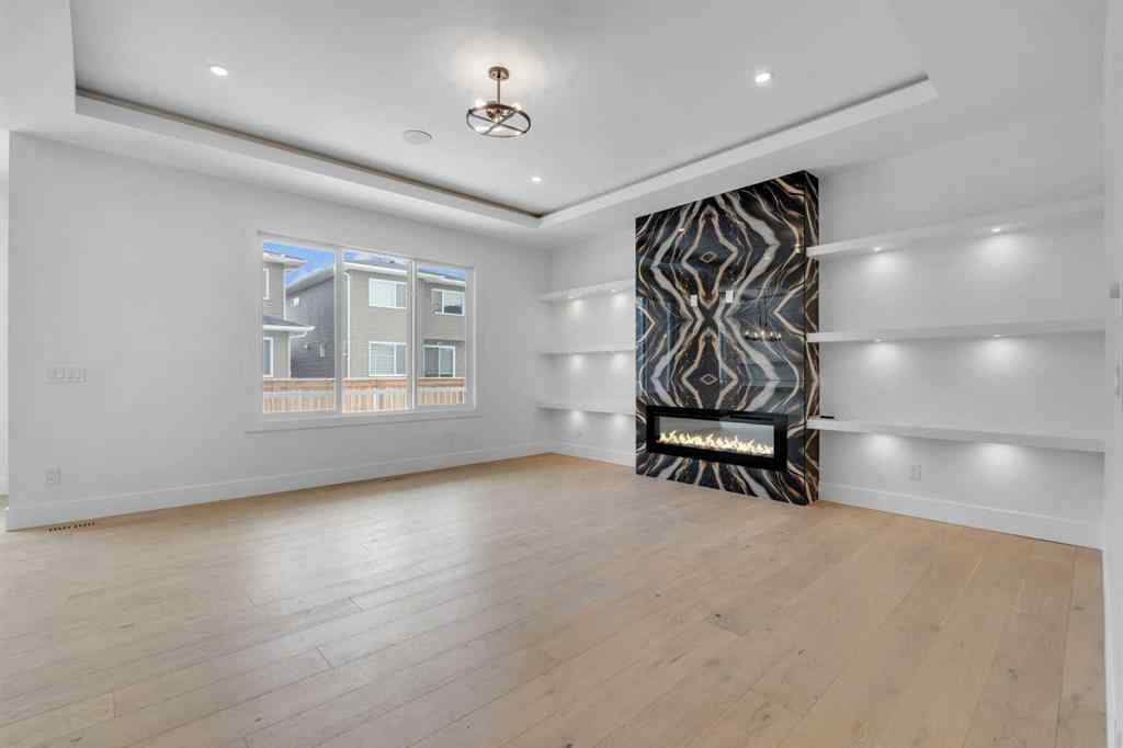 MLS® A2270887 - 223 Kinniburgh Loop  in Kinniburgh South Chestermere, Residential