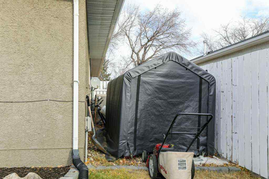 MLS&reg; # A2270888 - 562 27 Street   in NONE Fort Macleod, Residential Open Houses