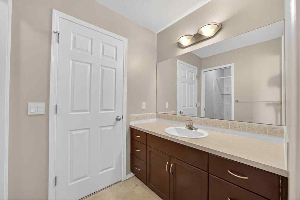 MLS&reg; # A2270897 - 42 Creek Springs Road NW in Silver Creek Airdrie, Residential Open Houses