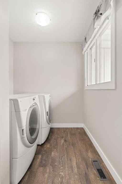 MLS&reg; # A2270898 - 37 Link Court SW in SW Hill Medicine Hat, Residential Open Houses