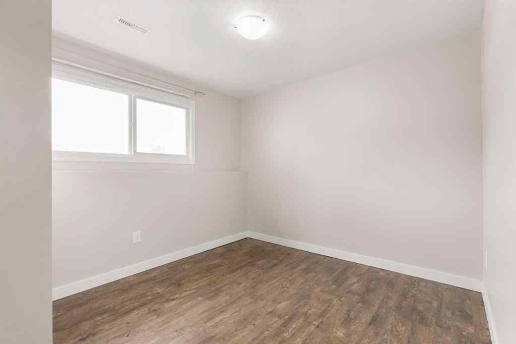 MLS&reg; # A2270898 - 37 Link Court SW in SW Hill Medicine Hat, Residential Open Houses