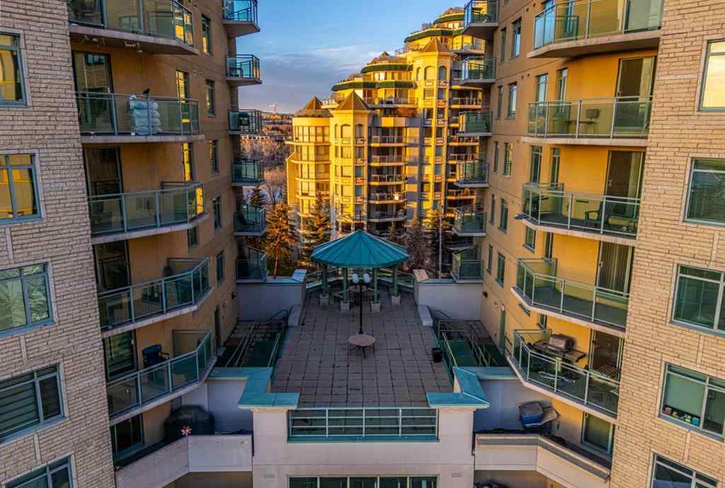 MLS&reg; # A2270899 - Unit #1004 1121 6 Avenue SW in Downtown West End Calgary, Residential Open Houses