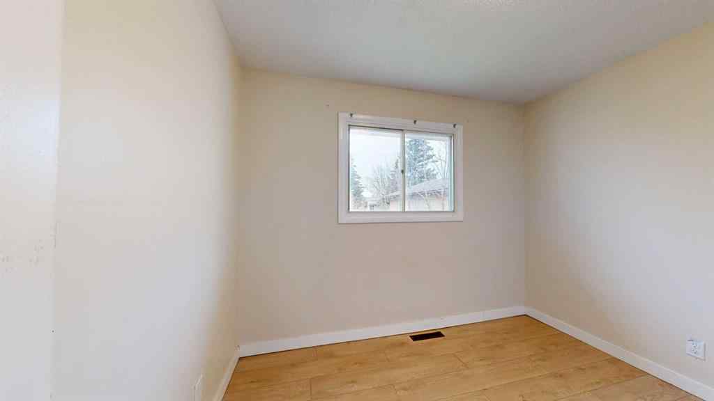 MLS&reg; # A2270901 - 9622 108 Avenue  in Mountview Grande Prairie, Residential Open Houses