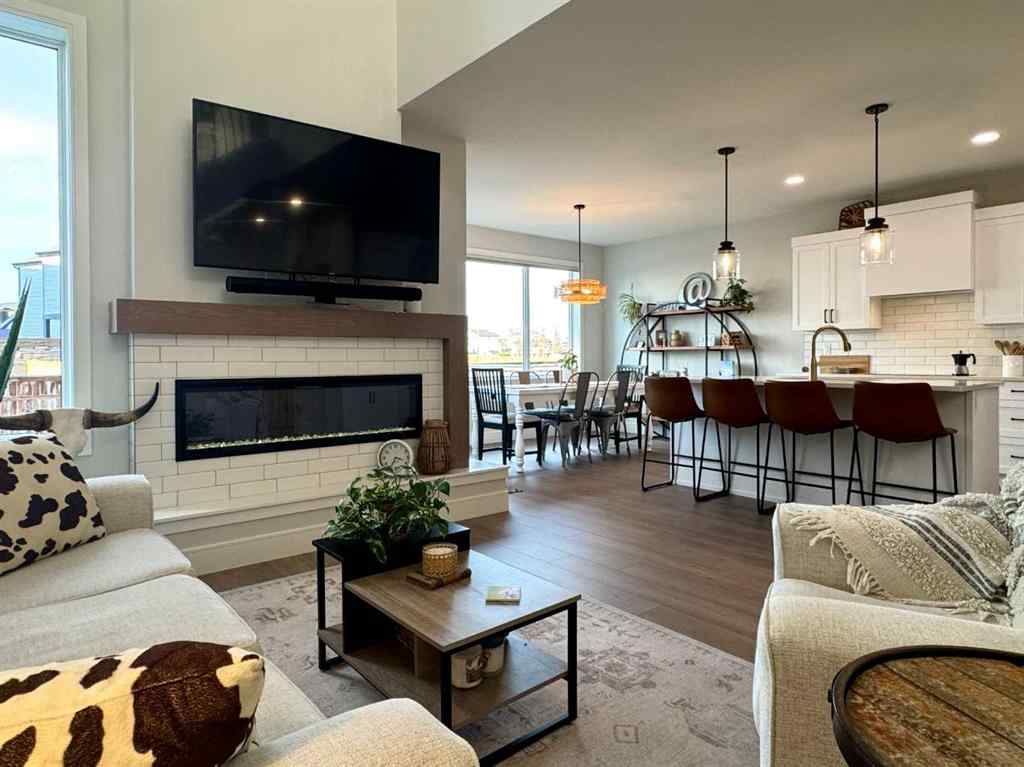 MLS&reg; # A2270902 - 127 Goldenrod Road W in Country Meadows Estates Lethbridge, Residential Open Houses