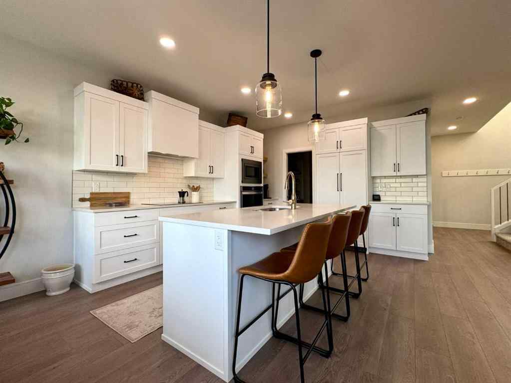 MLS&reg; # A2270902 - 127 Goldenrod Road W in Country Meadows Estates Lethbridge, Residential Open Houses