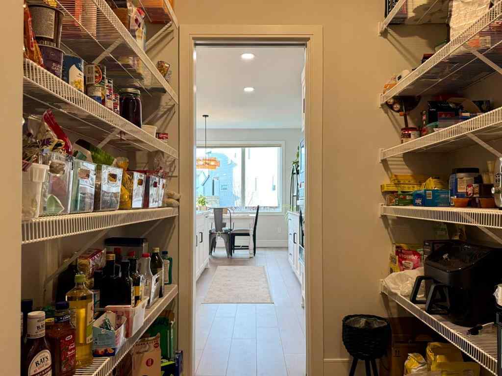 MLS&reg; # A2270902 - 127 Goldenrod Road W in Country Meadows Estates Lethbridge, Residential Open Houses