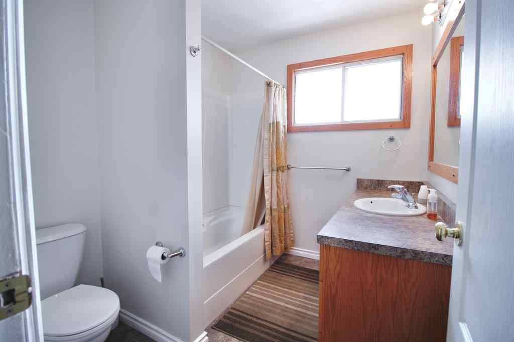 MLS&reg; # A2270905 - Unit #13 126 Hardisty Avenue  in Hardisty Hinton, Residential Open Houses