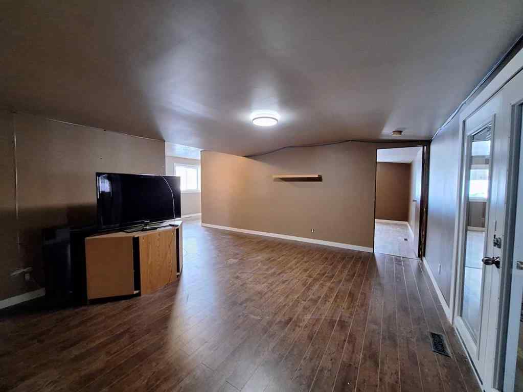 MLS&reg; # A2270909 - 702041 RGE RD 172   in NONE Breynat, Commercial Open Houses