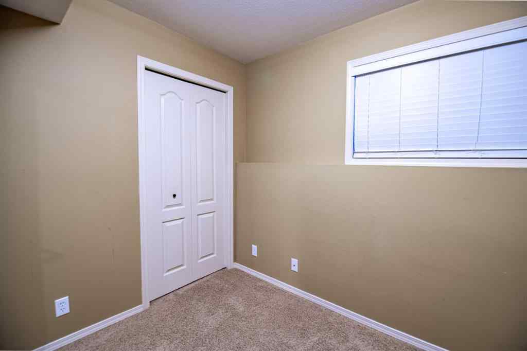 MLS&reg; # A2270918 - 42 Landry Bend  in Lonsdale Red Deer, Residential Open Houses