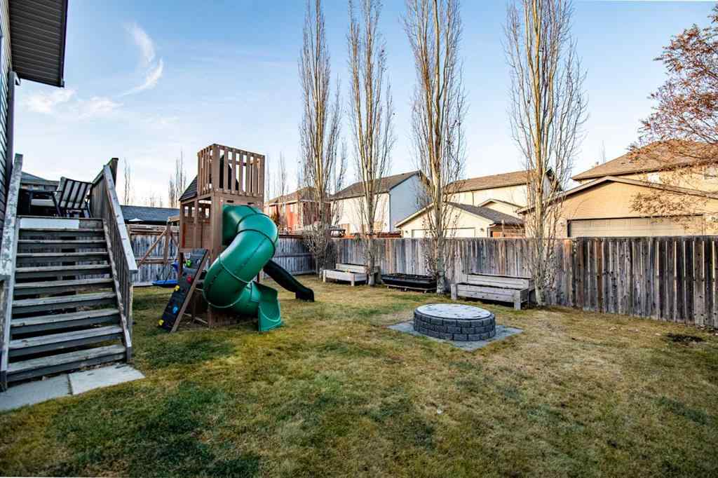 MLS&reg; # A2270918 - 42 Landry Bend  in Lonsdale Red Deer, Residential Open Houses