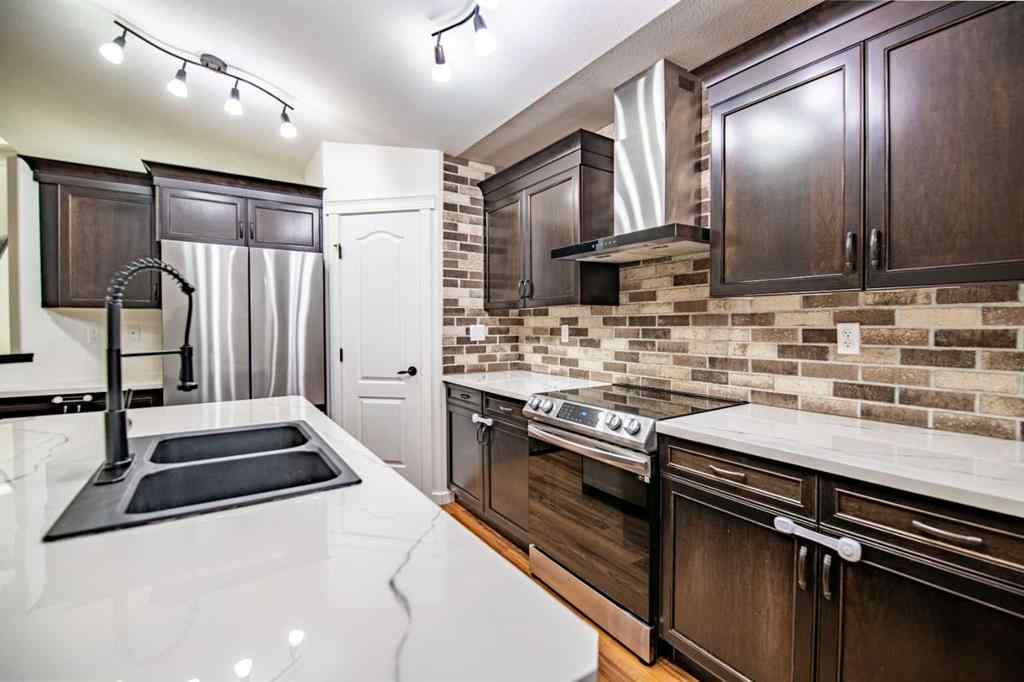 MLS&reg; # A2270918 - 42 Landry Bend  in Lonsdale Red Deer, Residential Open Houses