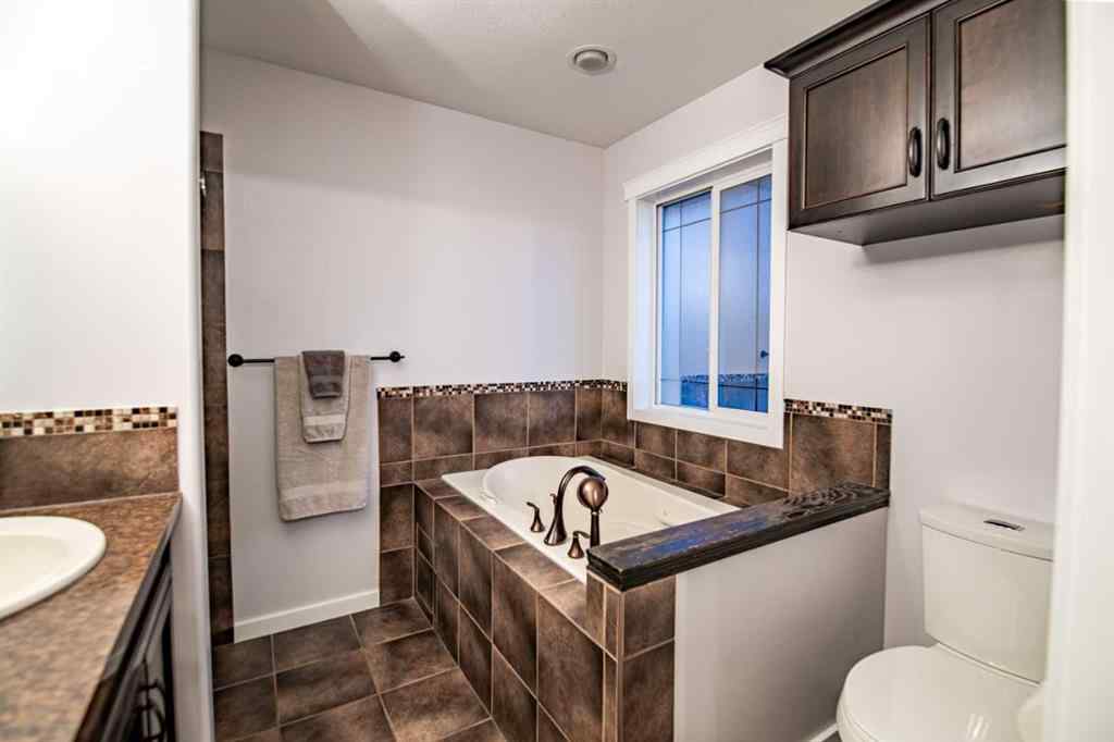 MLS&reg; # A2270918 - 42 Landry Bend  in Lonsdale Red Deer, Residential Open Houses