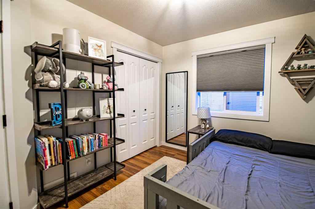 MLS&reg; # A2270918 - 42 Landry Bend  in Lonsdale Red Deer, Residential Open Houses