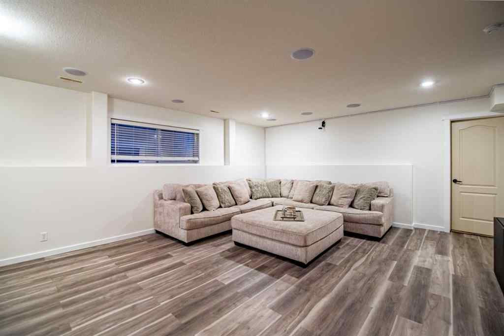 MLS&reg; # A2270918 - 42 Landry Bend  in Lonsdale Red Deer, Residential Open Houses