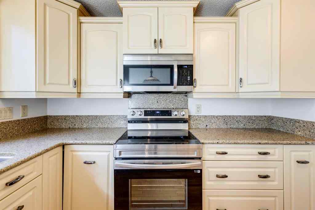 MLS® # A2270924 - 203 Edgeland Road NW in Edgemont Calgary, Residential Open Houses