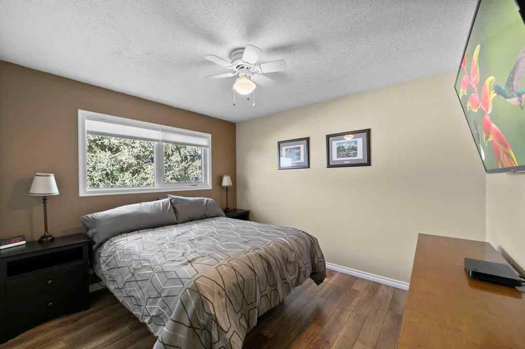 MLS&reg; # A2270925 - 5002 46 Street  in Daysland Daysland, Residential Open Houses