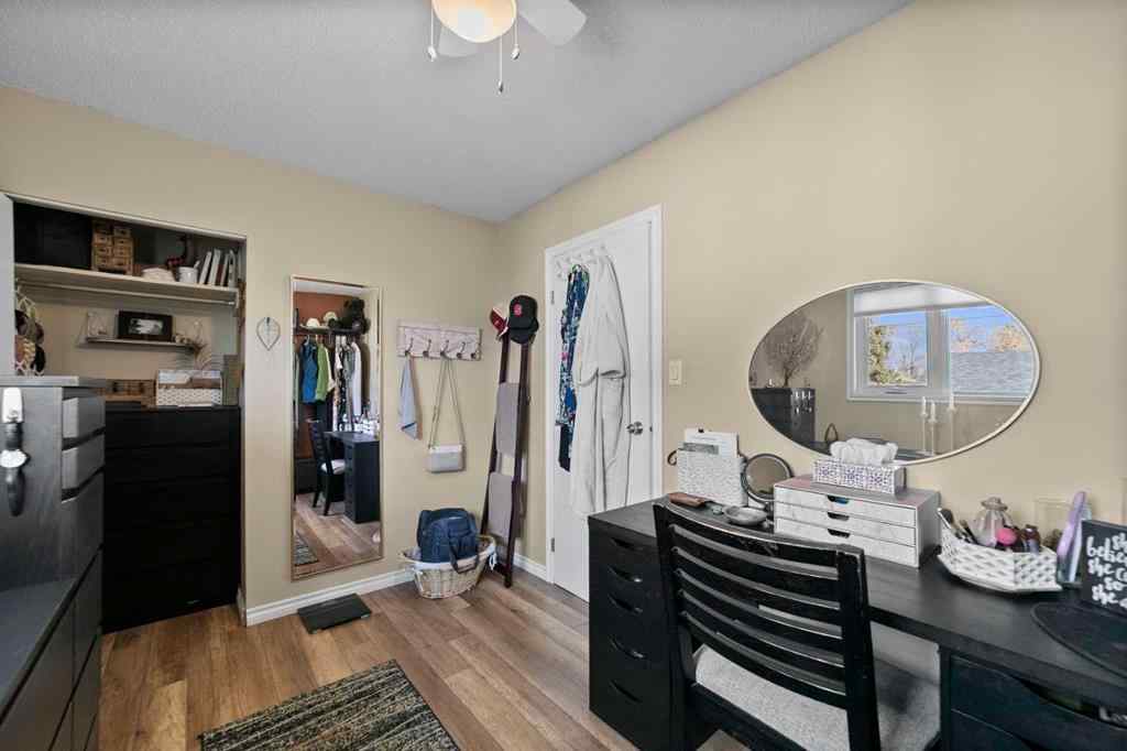 MLS&reg; # A2270925 - 5002 46 Street  in Daysland Daysland, Residential Open Houses