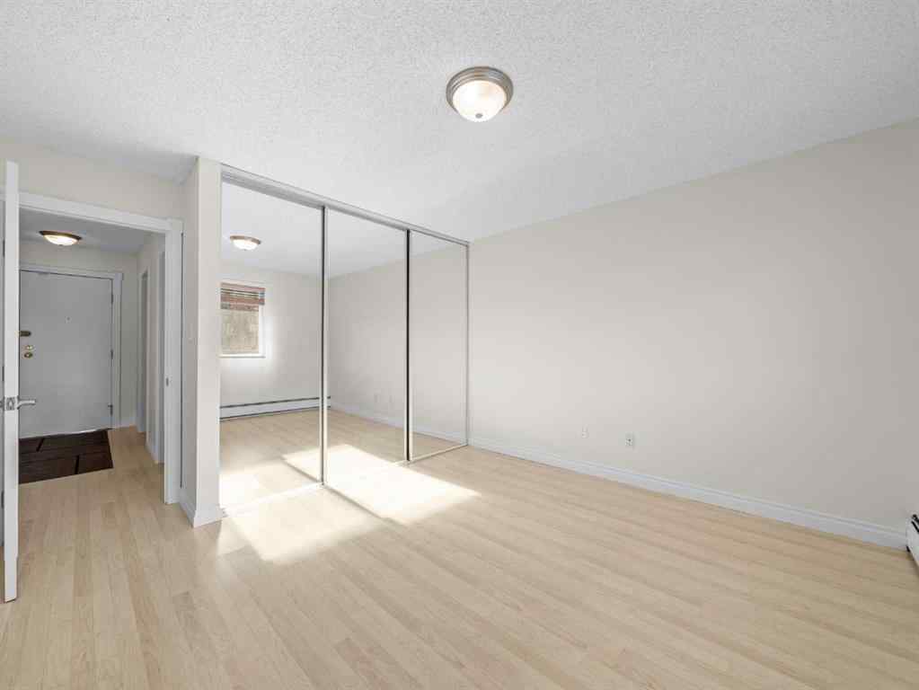 MLS&reg; # A2270939 - Unit #407 617 56 Avenue SW in Windsor Park Calgary, Residential Open Houses