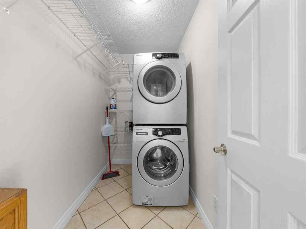 MLS&reg; # A2270939 - Unit #407 617 56 Avenue SW in Windsor Park Calgary, Residential Open Houses