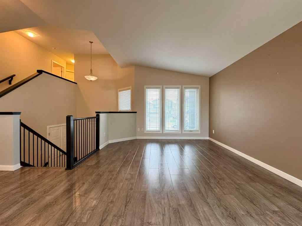 MLS&reg; # A2270942 - 317 Moonlight Way W in Copperwood Lethbridge, Residential Open Houses