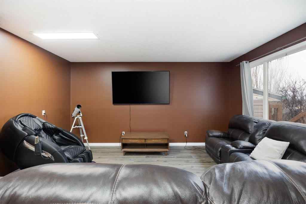 MLS&reg; # A2270944 - 1089 Timberline Drive  in Thickwood Fort McMurray, Residential Open Houses