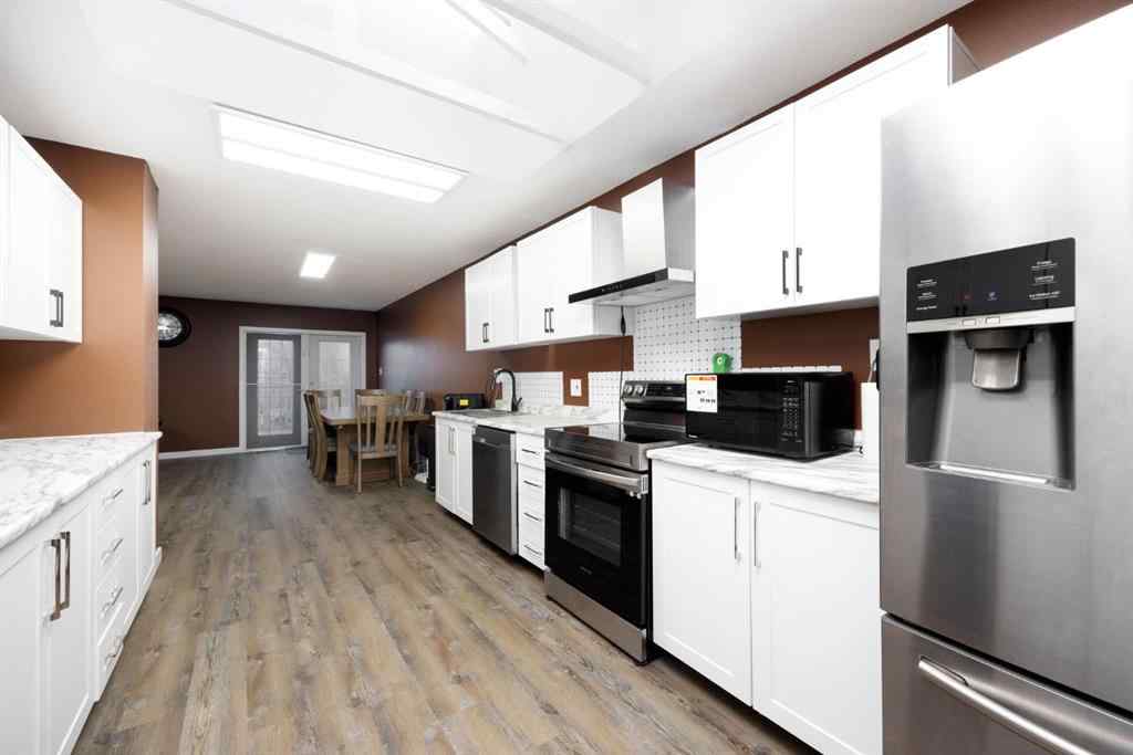 MLS&reg; # A2270944 - 1089 Timberline Drive  in Thickwood Fort McMurray, Residential Open Houses